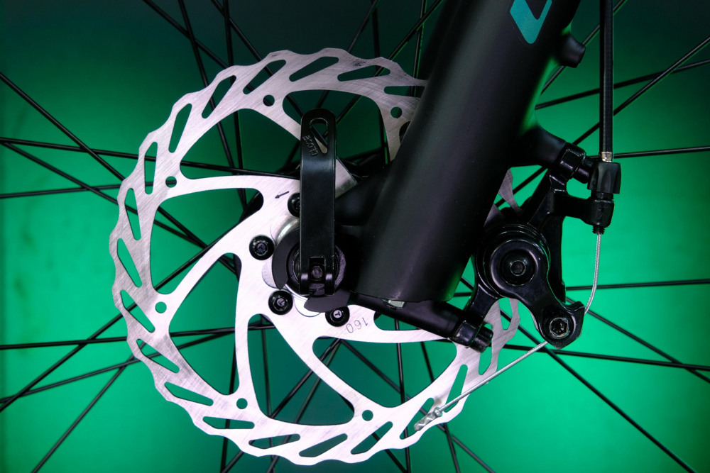 LORAK Sel 9000 8 sp Матовый Чёрный/Зелёный 21р (на рост 183-190)