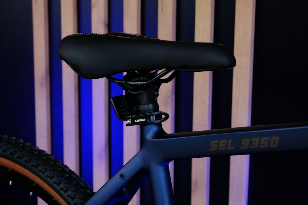 LORAK Sel 9350 Матовый Синий рама 19 (на рост 171-182)